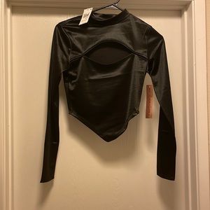 Almost famous trendy long sleeve crop top